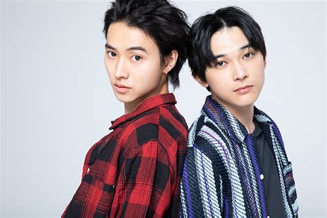 Kento Yamazaki Bị Đánh Chìm Bởi Bão Fan Cuồng! Liệu Anh Có Thể Thoát Khỏi Cơn Thịnh Nộ của Họ?